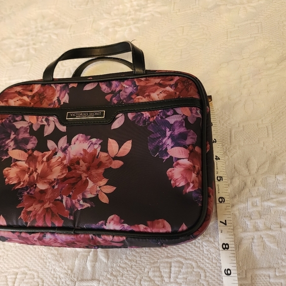 Victoria Secret Bond Stree London Midnight Garden Cosmetic Travel Hanging Bag - Picture 7 of 7